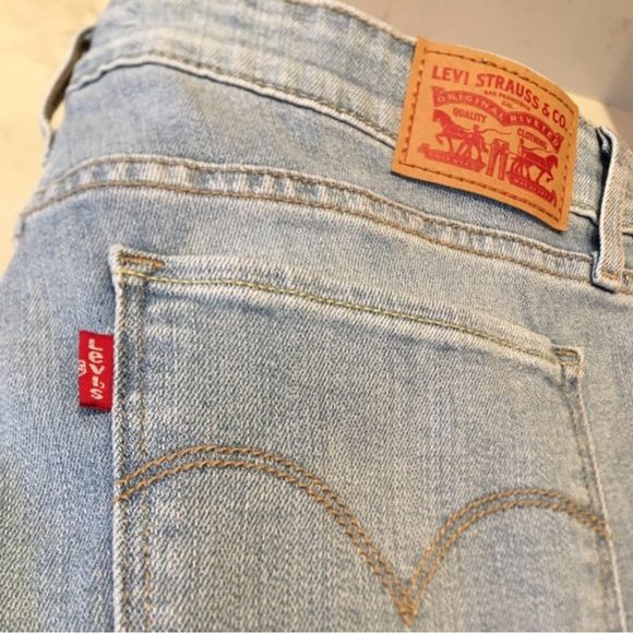 NWT Levis Skinny Jeans - Picture 9 of 10